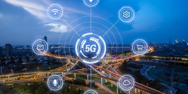 十二部門:深化基于5G的編隊(duì)行駛、遠(yuǎn)程駕駛等自駕應(yīng)用場(chǎng)景